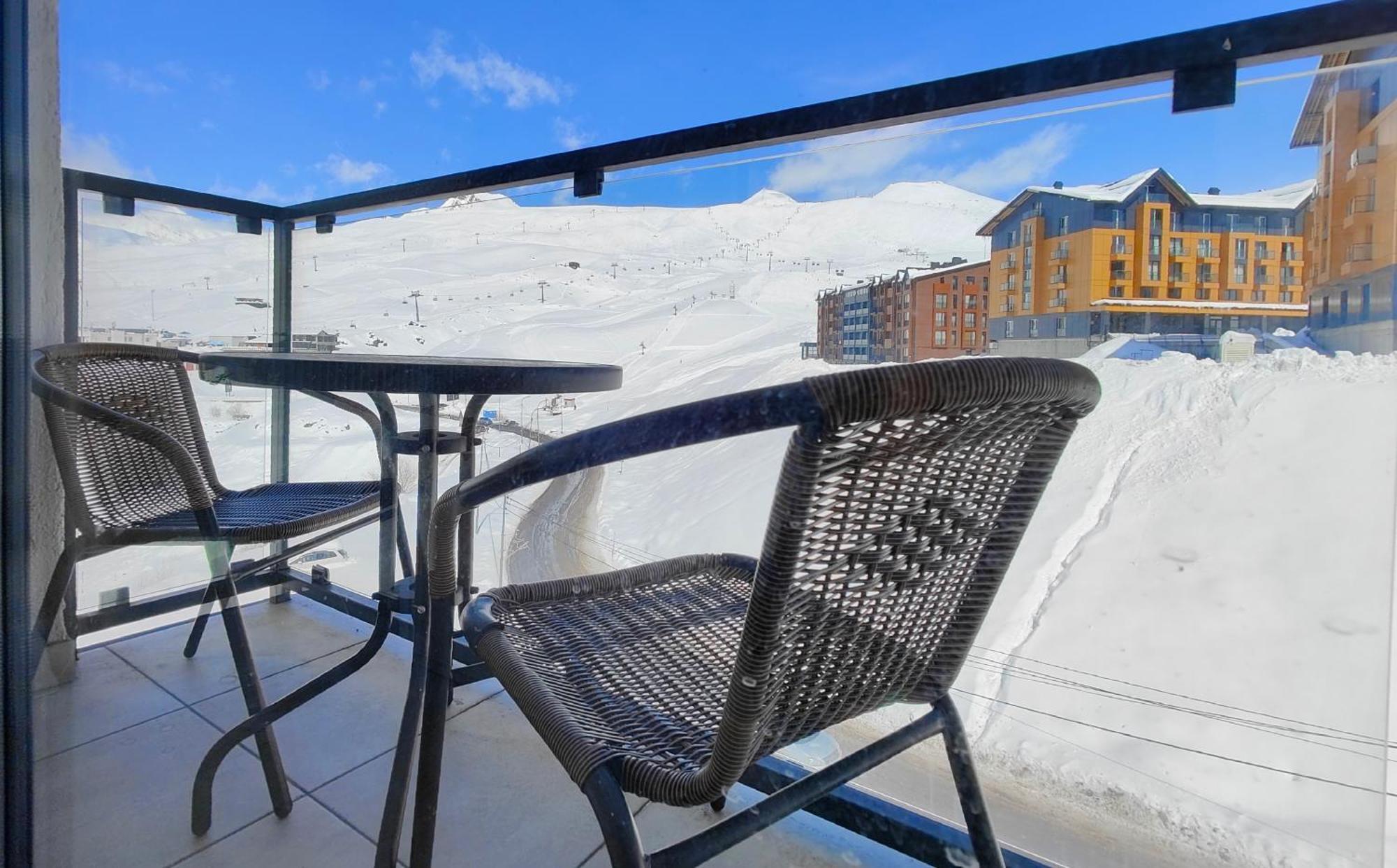 Gvc New Gudauri Twins 413 Mountain View Lägenhet Exteriör bild